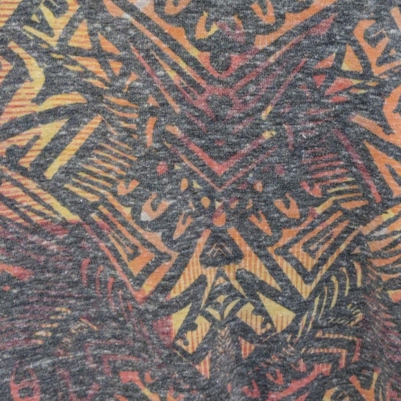 Lularoe shirt. - Picture 3 of 5